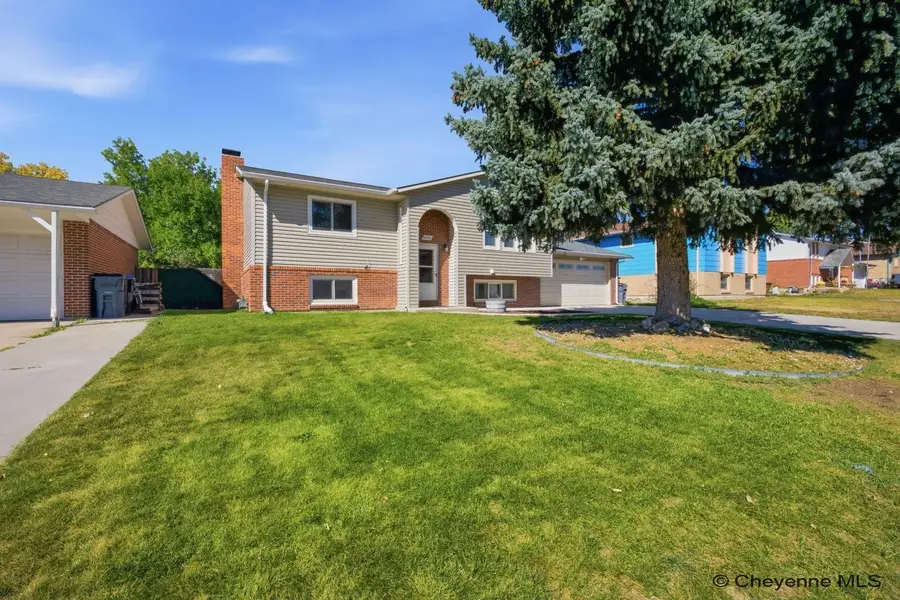 4760 Hickory Pl, Cheyenne, WY 82009 - #2