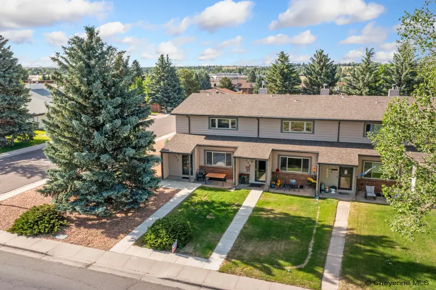 338 Manewal Dr, Cheyenne, WY 82009 - #2