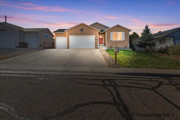 3709 Laramie St, Cheyenne, WY 82001