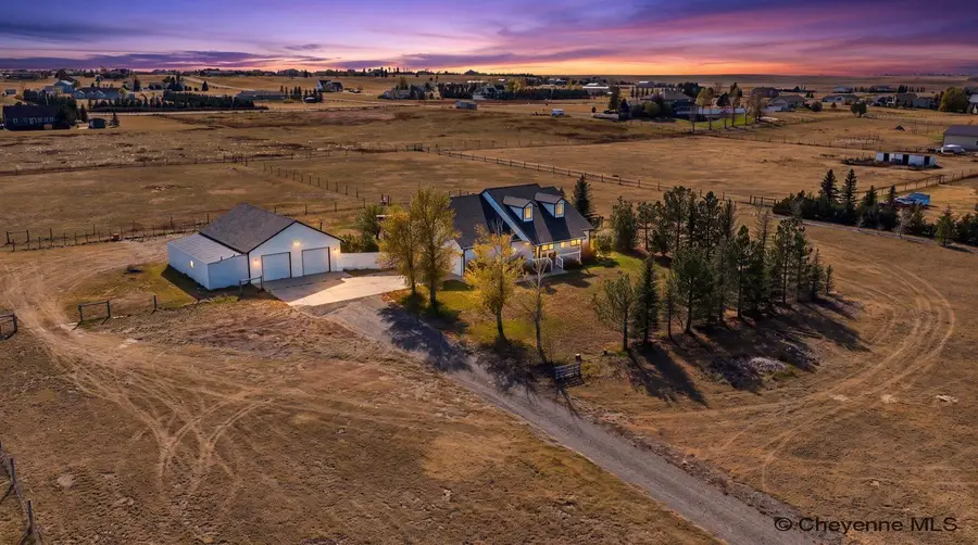7207 Dorsey Rd, Cheyenne, WY 82009 - #2