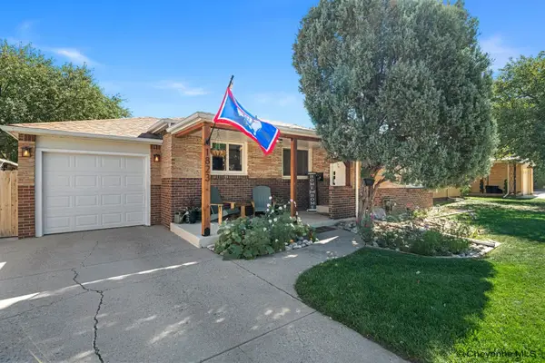 1823 Crook Ave, Cheyenne, WY 82001