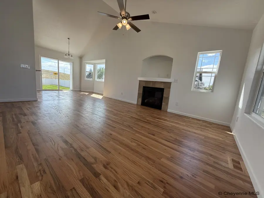 5503 Alex Ranch Rd, Cheyenne, WY 82007 - #2