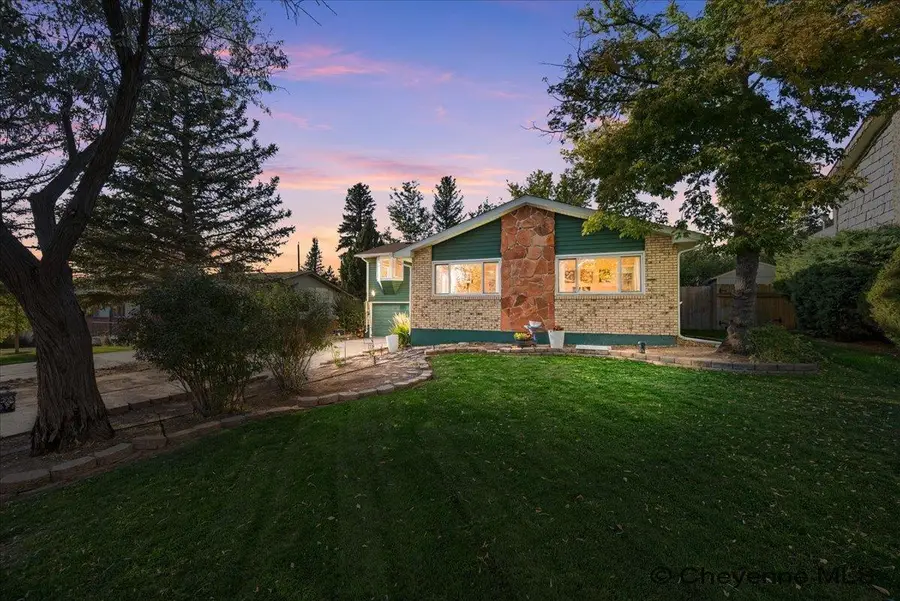 632 Hirst St, Cheyenne, WY 82009 - #2
