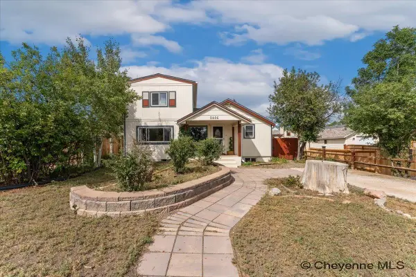 2406 E 11th St, Cheyenne, WY 82001
