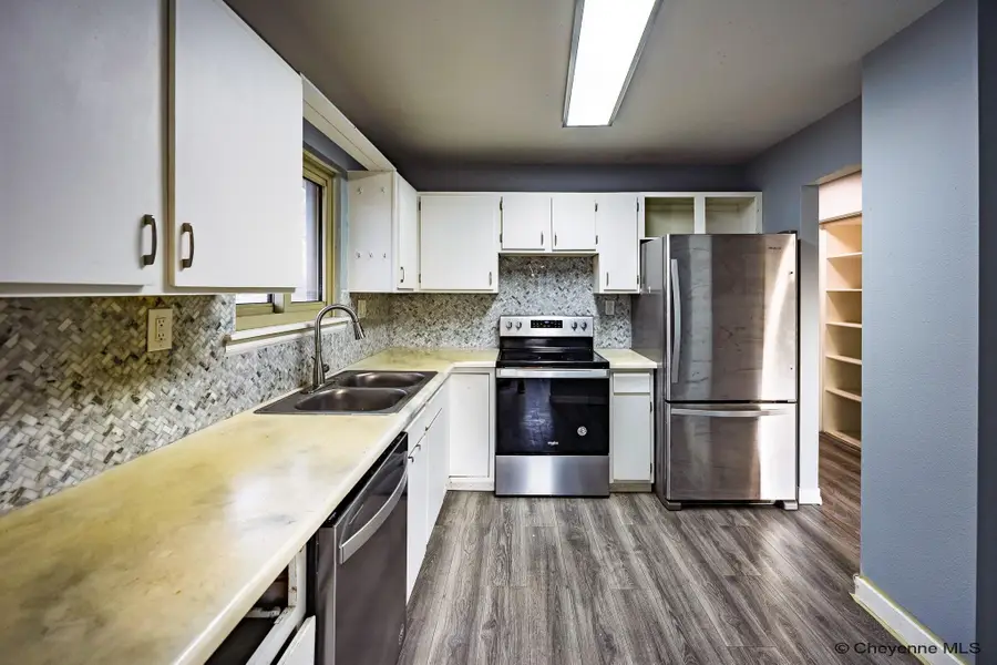 243 Dillon Ave, Cheyenne, WY 82007 - #3