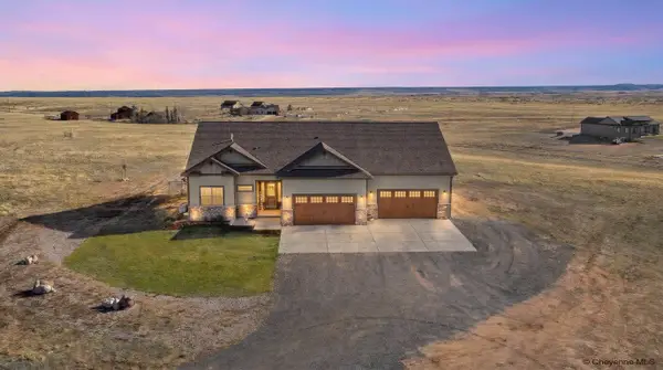 735 Valley View Dr, Cheyenne, WY 82009