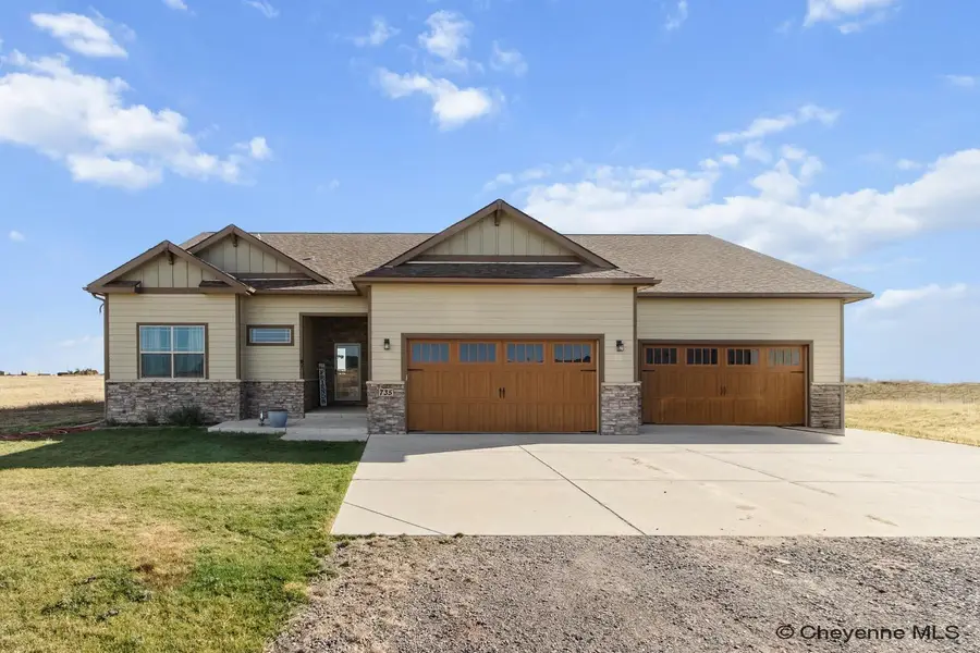 735 Valley View Dr, Cheyenne, WY 82009 - #2