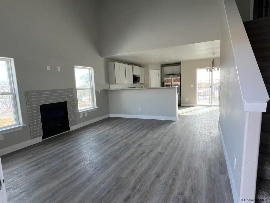 101 Watkins St, Buffalo, WY 82834 - Image #2
