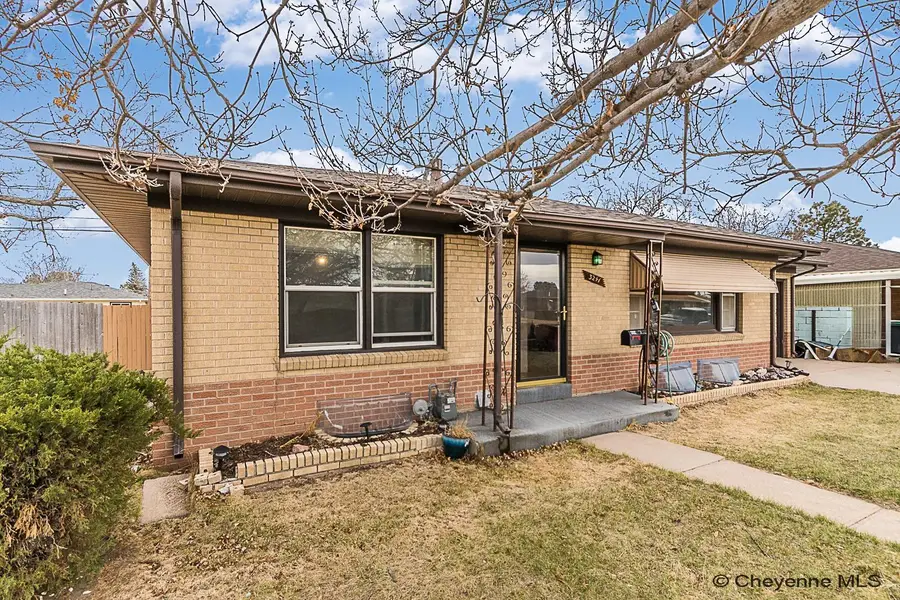 3241 Acacia Dr, Cheyenne, WY 82001 - Image #3