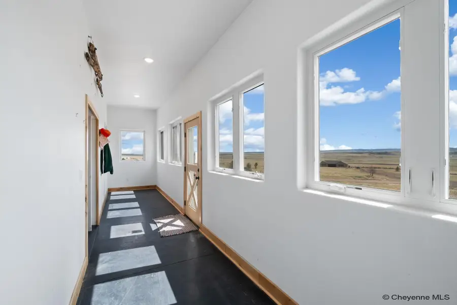 1709 Shadow Valley Rd, Cheyenne, WY 82009 - Image #2