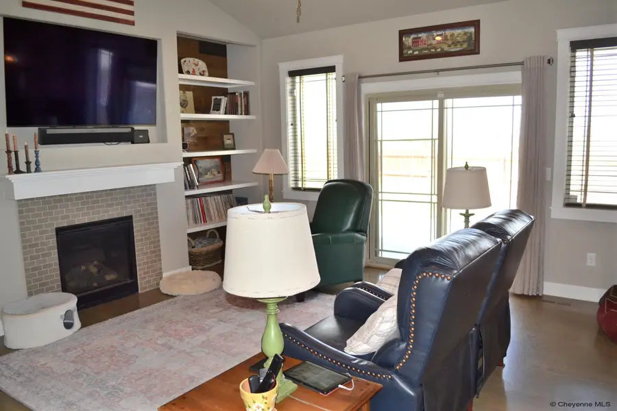 1875 Lauver Ln, Cheyenne, WY 82009 - Image #3