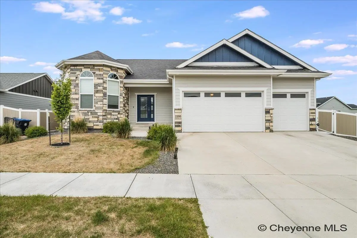 2200 Arrowleaf Dr, Cheyenne, WY 82007 - Image #1
