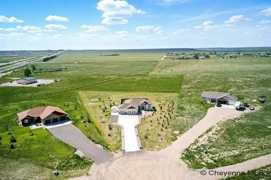 6424 Blue Roan Rd, Cheyenne, WY 82007 - Image #3