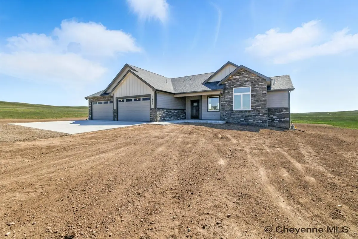 3110 Wineglass Rd, Cheyenne, WY 82009 - Image #1