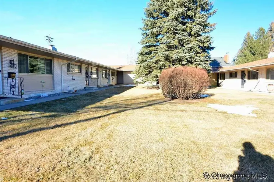 636 Western Hills Blvd #B, Cheyenne, WY 82009 - Image #2
