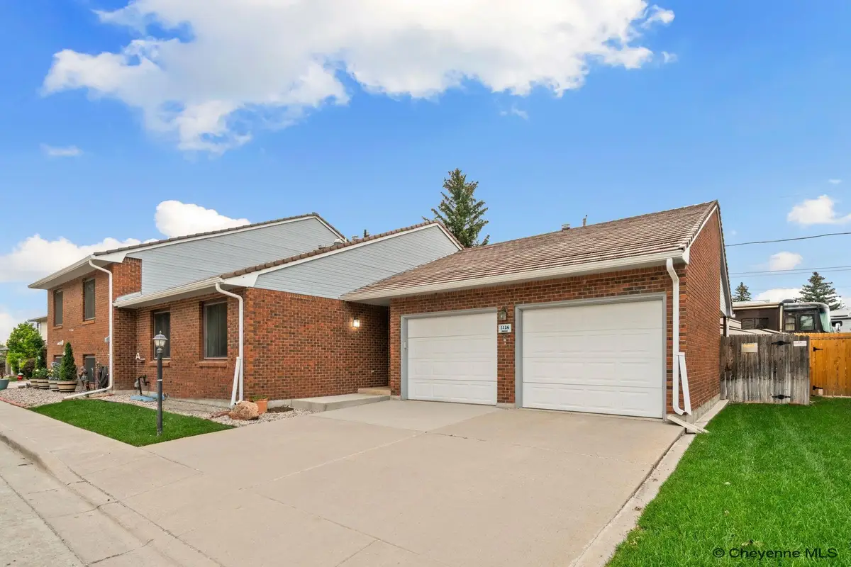 722 Mylar Park Dr, Cheyenne, WY 82009 - Image #1