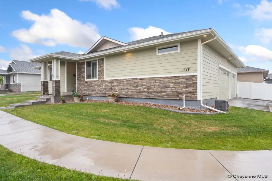 1348 Jack Ln, Cheyenne, WY 82009 - Image #2