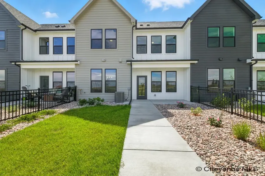 1428 Big Meadow Dr, Cheyenne, WY 82007 - Image #2