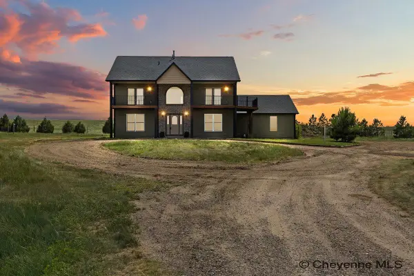 12611 Glencoe Dr, Cheyenne, WY 82009