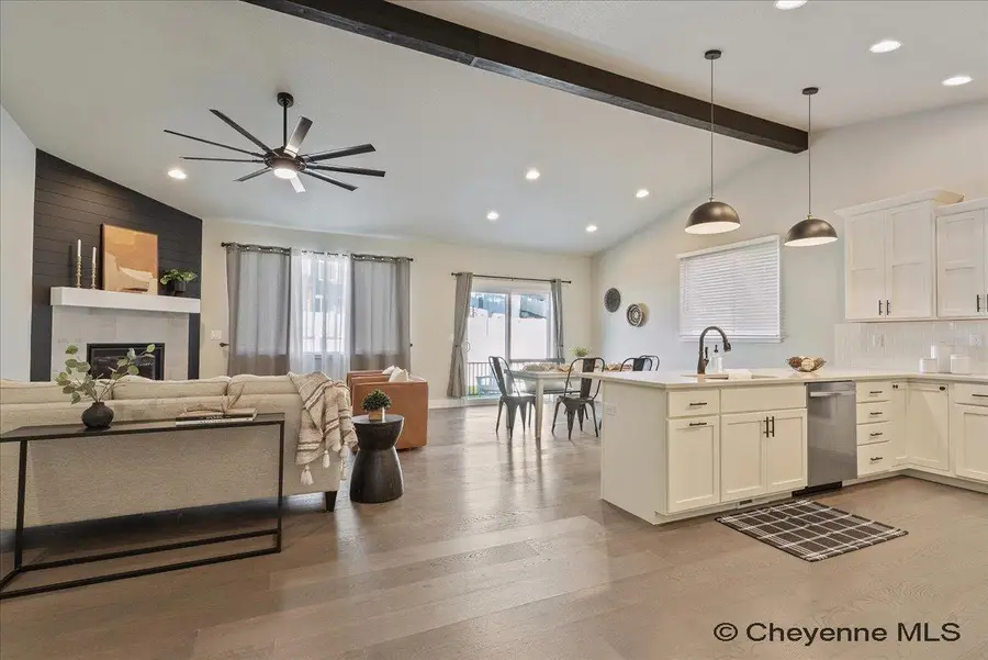 5604 Opal Dr, Cheyenne, WY 82009 - #3