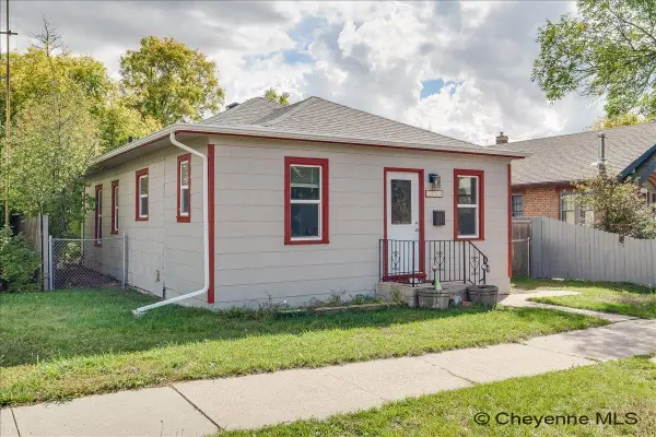 1209 E 20th St, Cheyenne, WY 82001