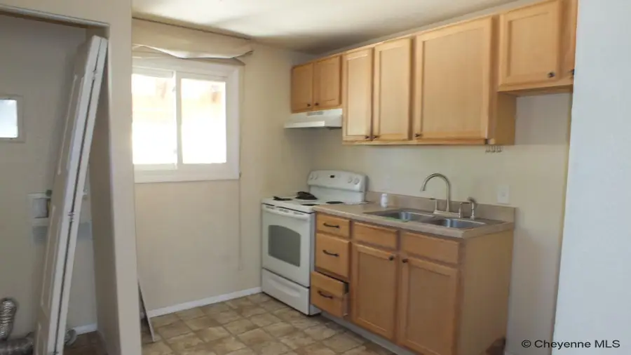 257 Mccomb Ave, Cheyenne, WY 82007 - Image #3