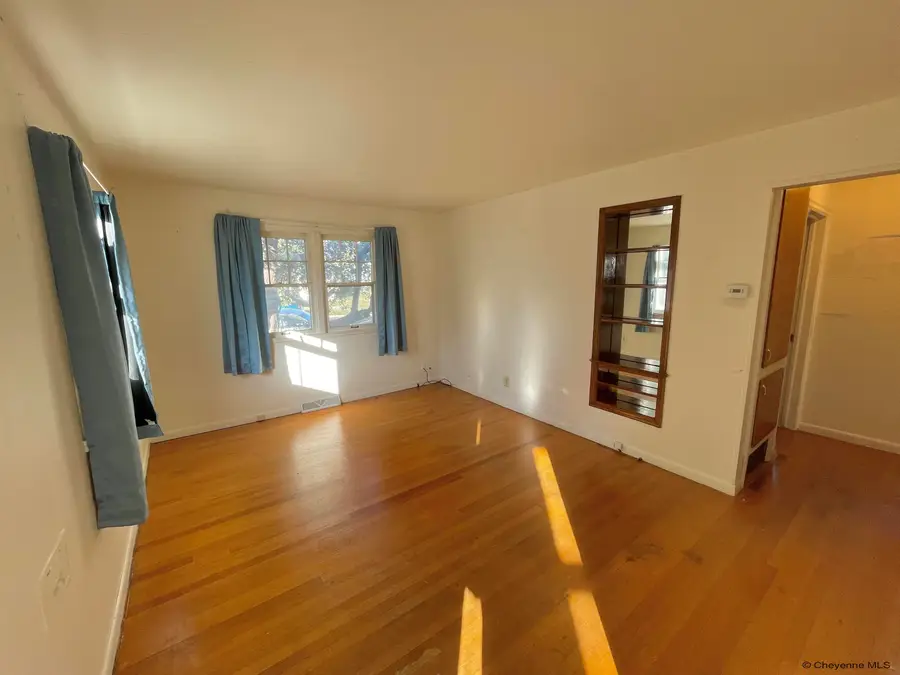 2004 E 22nd St, Cheyenne, WY 82001 - Image #3