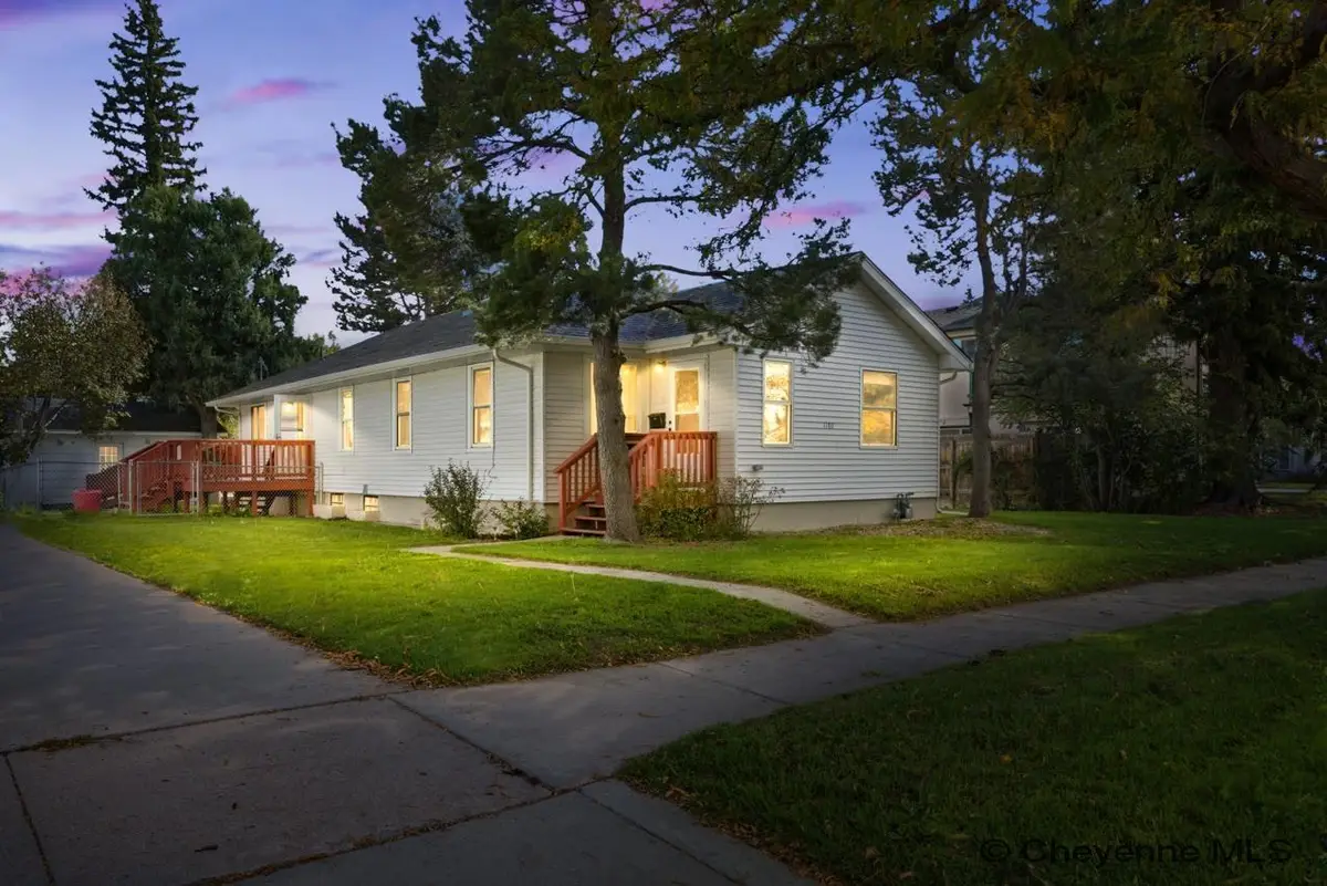 1107 E 20th St, Cheyenne, WY 82001 - Image #1