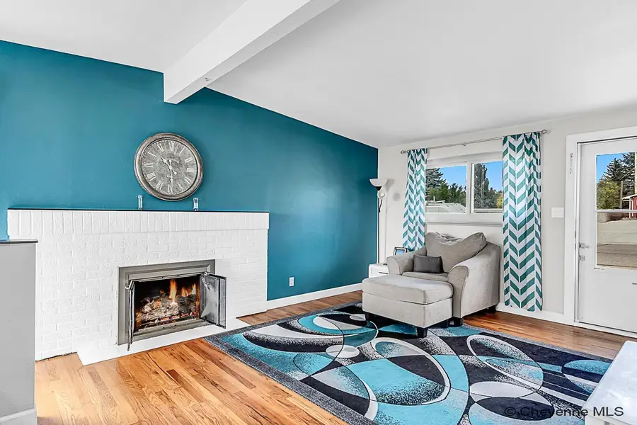 3117 Douglas St, Cheyenne, WY 82009 - Image #2