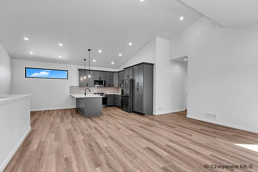3941 Saddleback Ln, Cheyenne, WY 82001 - Image #3