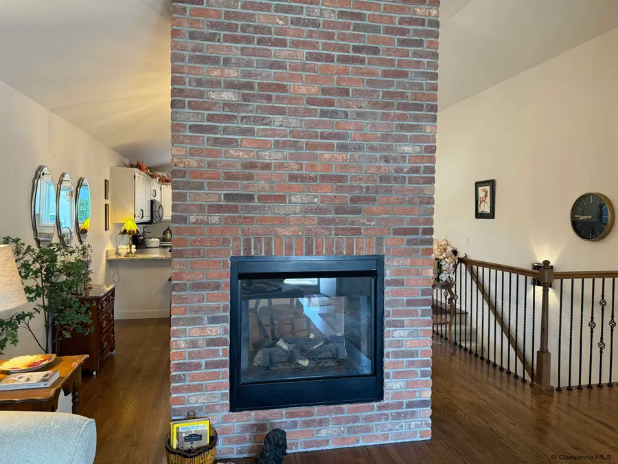 214 Palm Springs Av, Cheyenne, WY 82009-6104 - Image #3