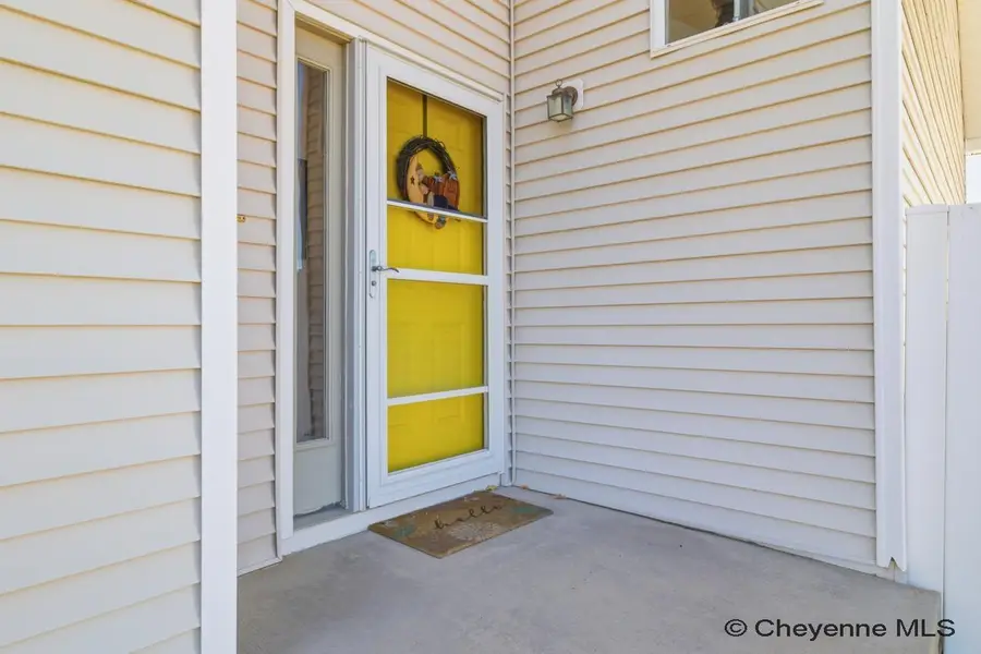 504 W 2nd St, Cheyenne, WY 82001-0000 - Image #2