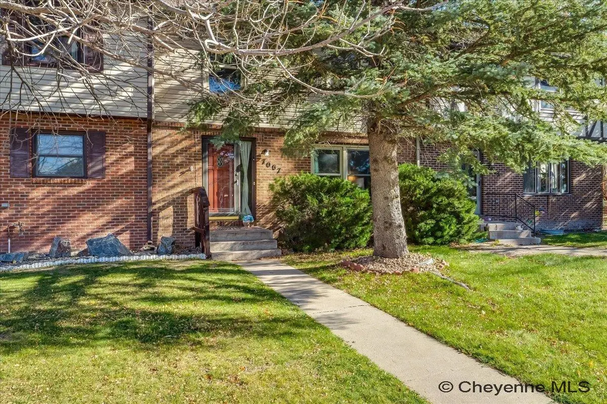 7007 Tumbleweed Dr, Cheyenne, WY 82009 - Image #1