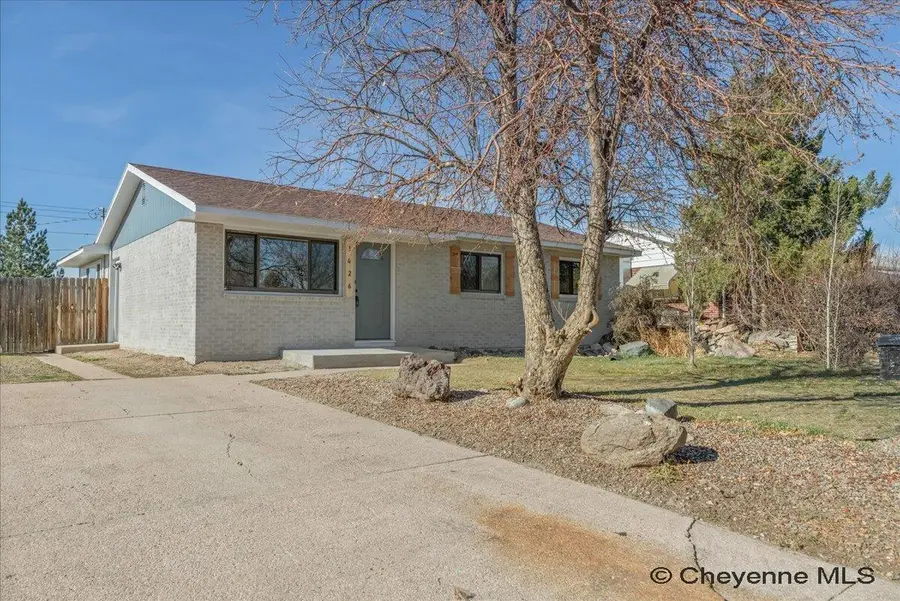 1426 Adams Ave, Cheyenne, WY 82001 - Image #3