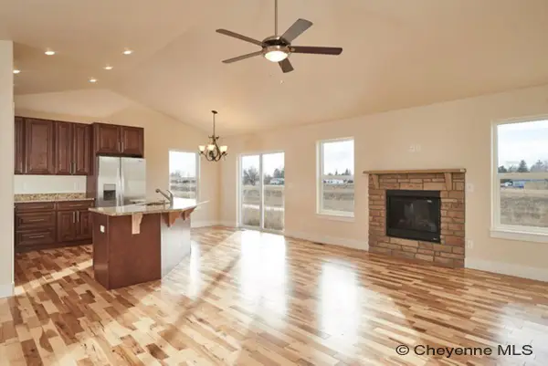 214 F Quarter Circle Loop, Cheyenne, WY 82007