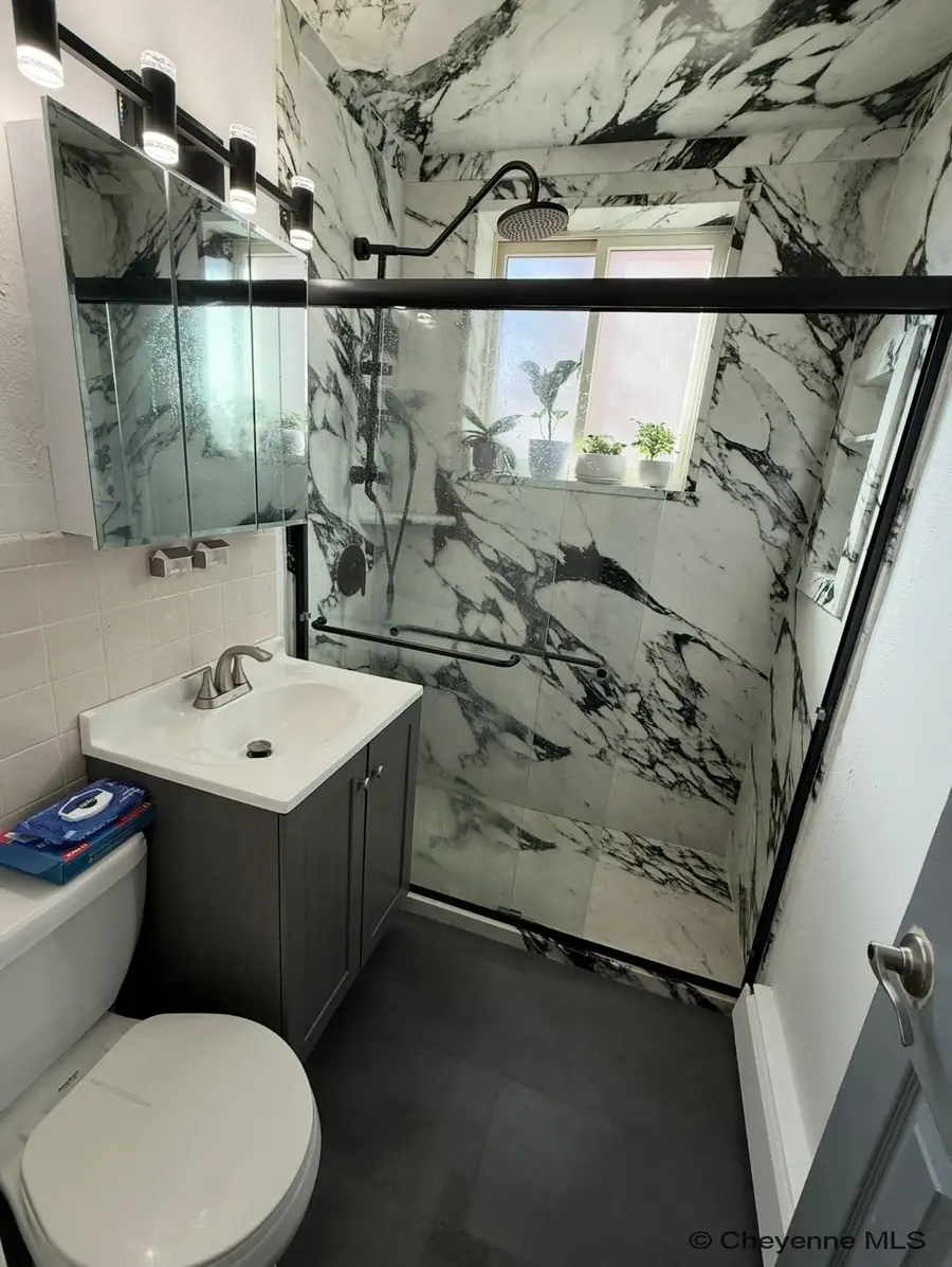306 E 18th St #102, Cheyenne, WY 82001 - Image #2
