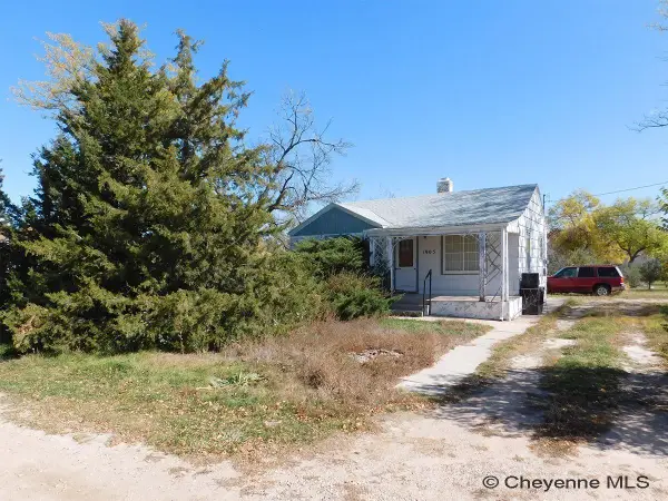 1905 S Fourth Ave, Cheyenne, WY 82001