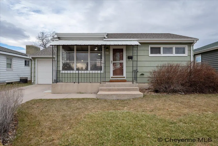 1210 E 5th Ave, Cheyenne, WY 82001 - Image #2