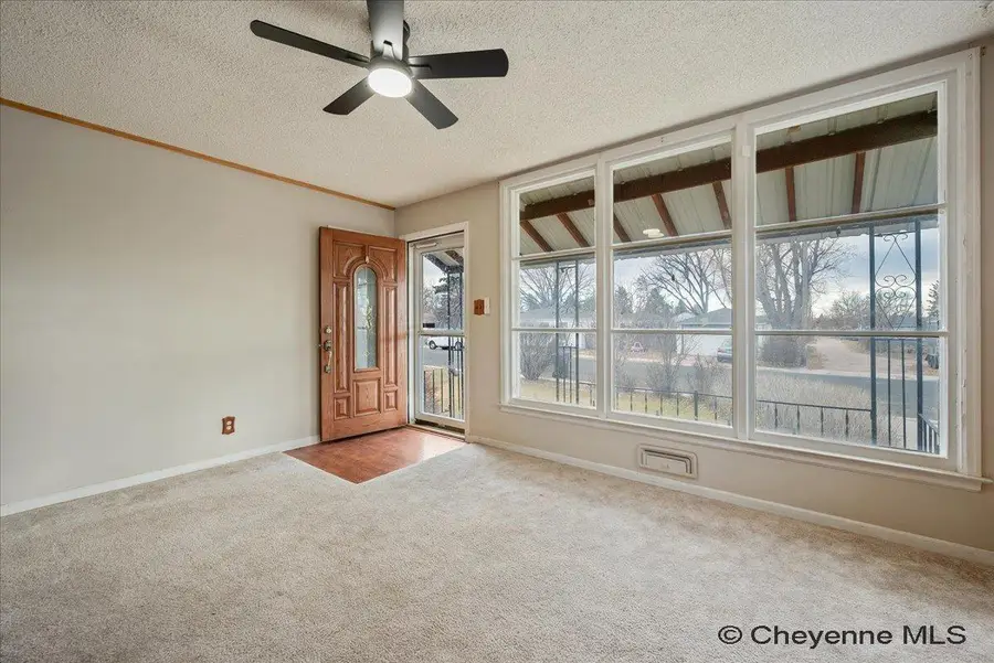 1210 E 5th Ave, Cheyenne, WY 82001 - Image #3