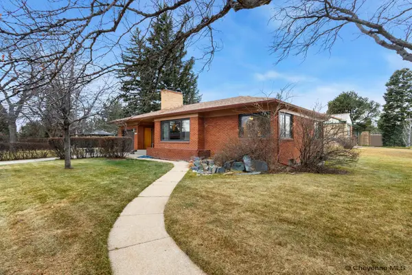 1804 Laurel Dr, Cheyenne, WY 82009