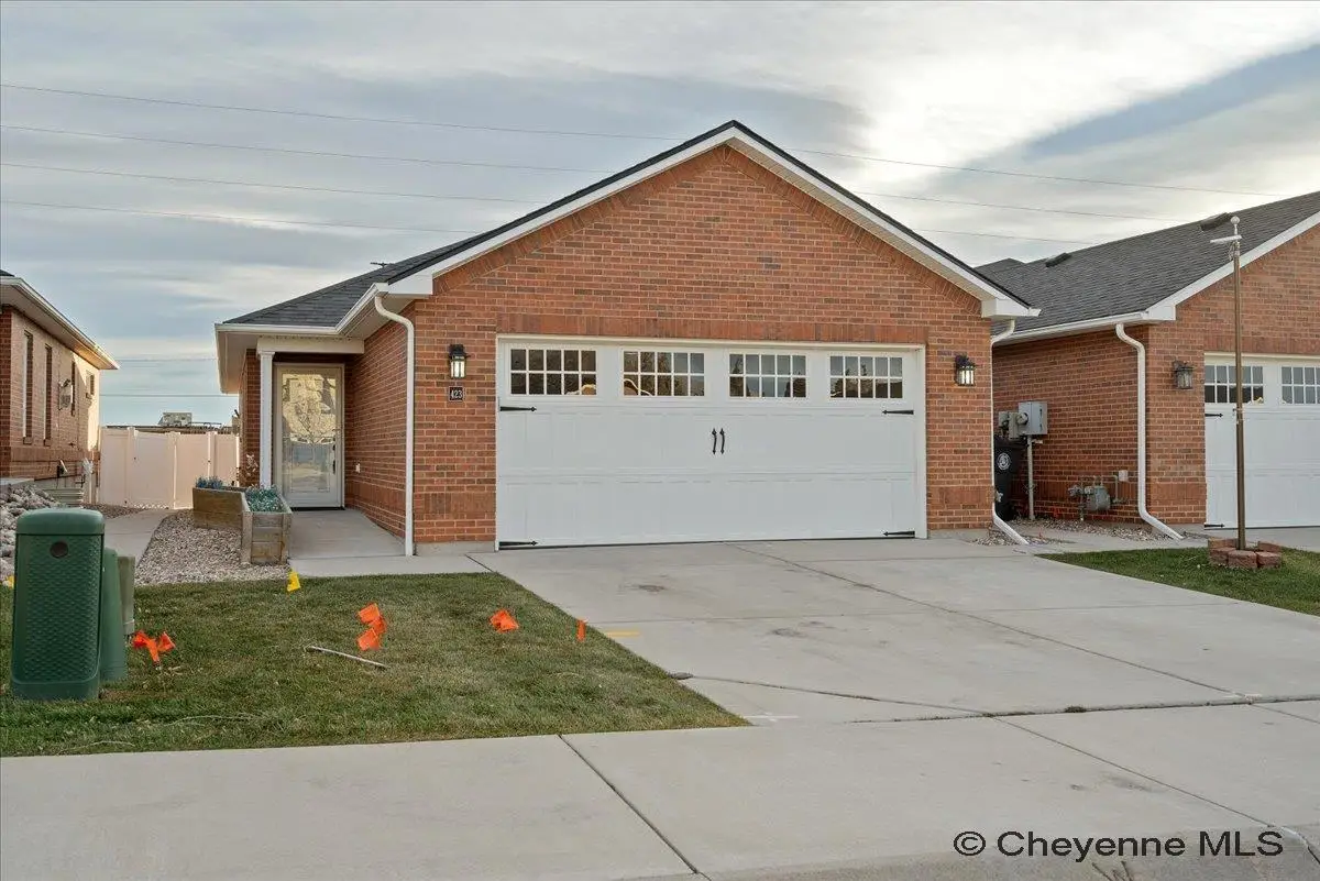 423 Appletree Ln, Cheyenne, WY 82009 - Image #1