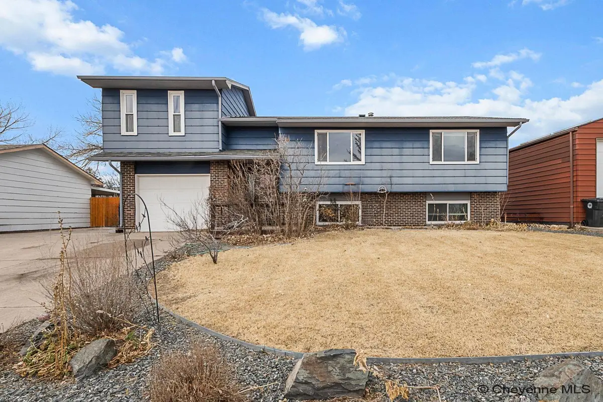 900 Phoenix Dr, Cheyenne, WY 82001 - #1