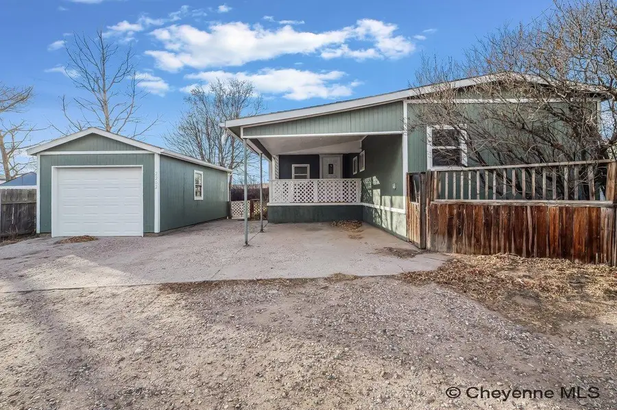 2202 Draper Rd, Cheyenne, WY 82007 - Image #2