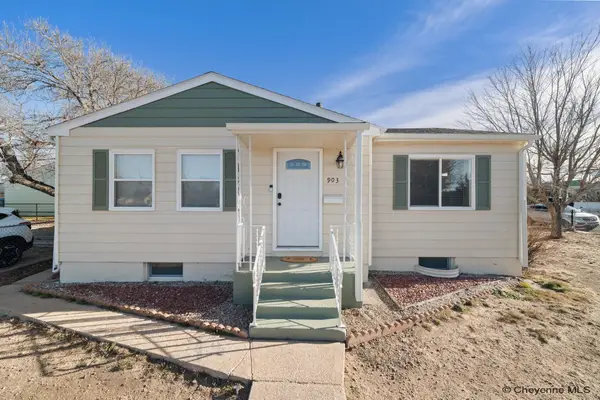 903 Hot Springs Ave, Cheyenne, WY 82001