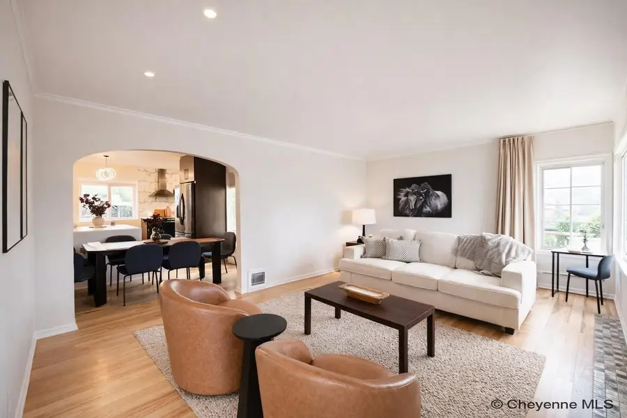 429 W 5th Ave, Cheyenne, WY 82001 - Image #2