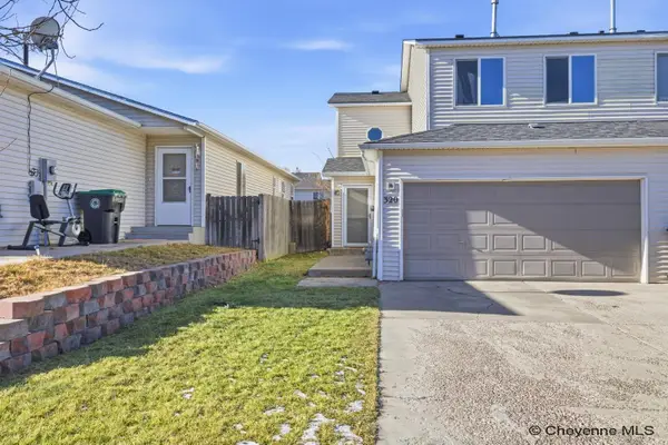 320 Hunters Way, Cheyenne, WY 82007