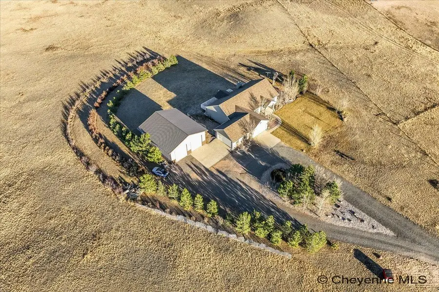 11309 Little Ridge Ct, Cheyenne, WY 82009 - Image #2