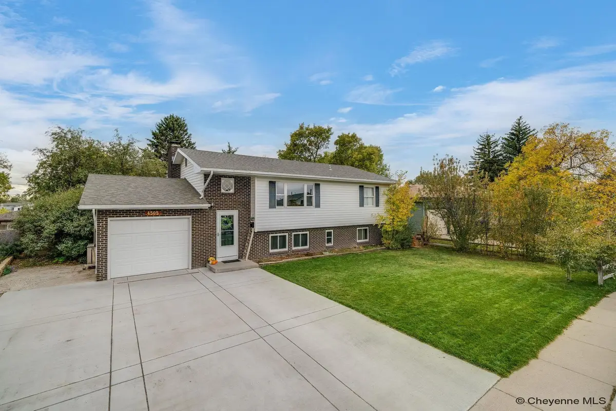 4505 E 11th St, Cheyenne, WY 82001 - Image #1