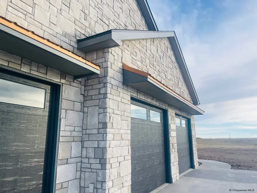 8205 Misty Mountain Rd, Cheyenne, WY 82009 - Image #3
