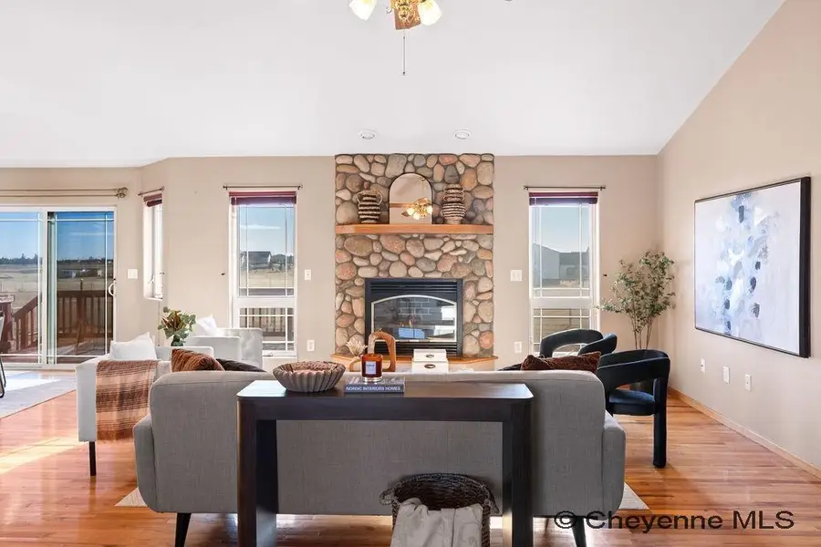 8223 Firethorn Ln, Cheyenne, WY 82009 - Image #3